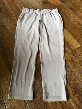 GRADUAL Women’s Elastic Waist Slim Straight Pants - Beige Size L